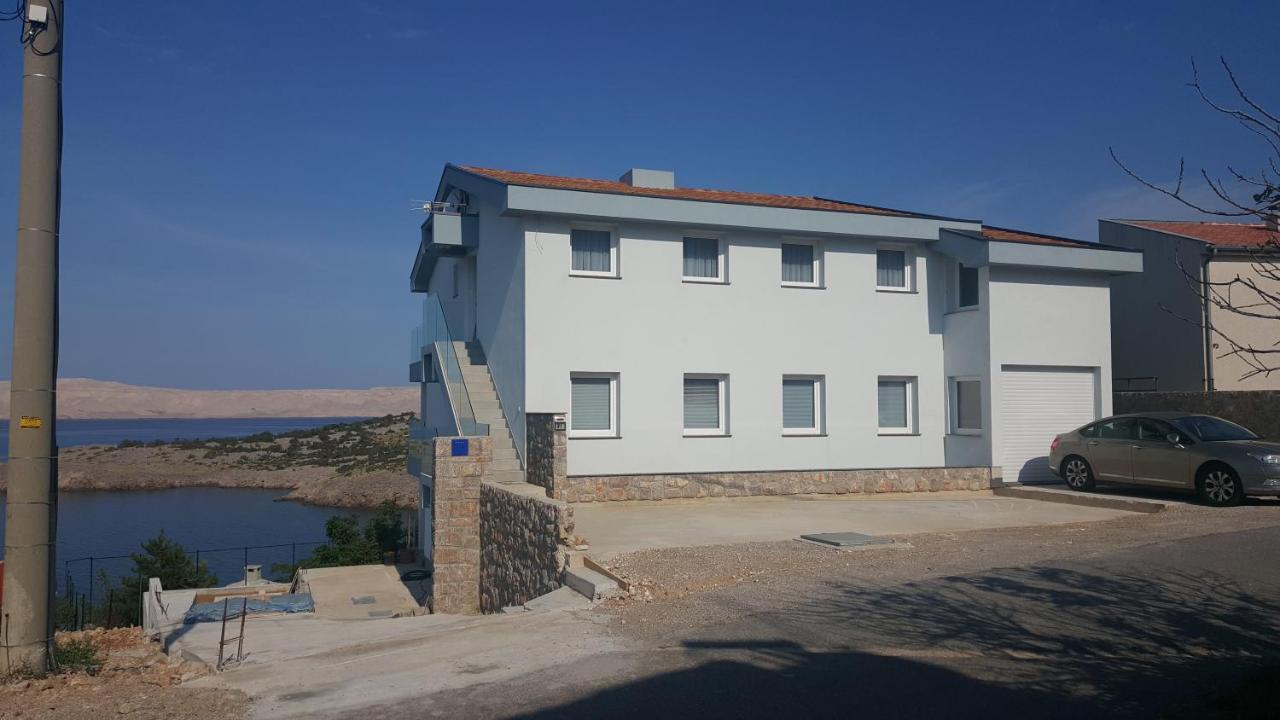 Mayana Apartment Cesarica Bagian luar foto